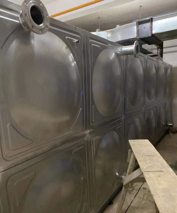 大渡口日常维护不锈钢水箱的流程是怎样的